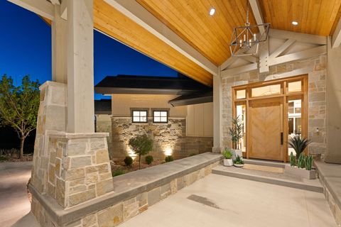 Tiny photo for 1034 S 9150 E, Huntsville, UT 84317 (MLS # 2154352)