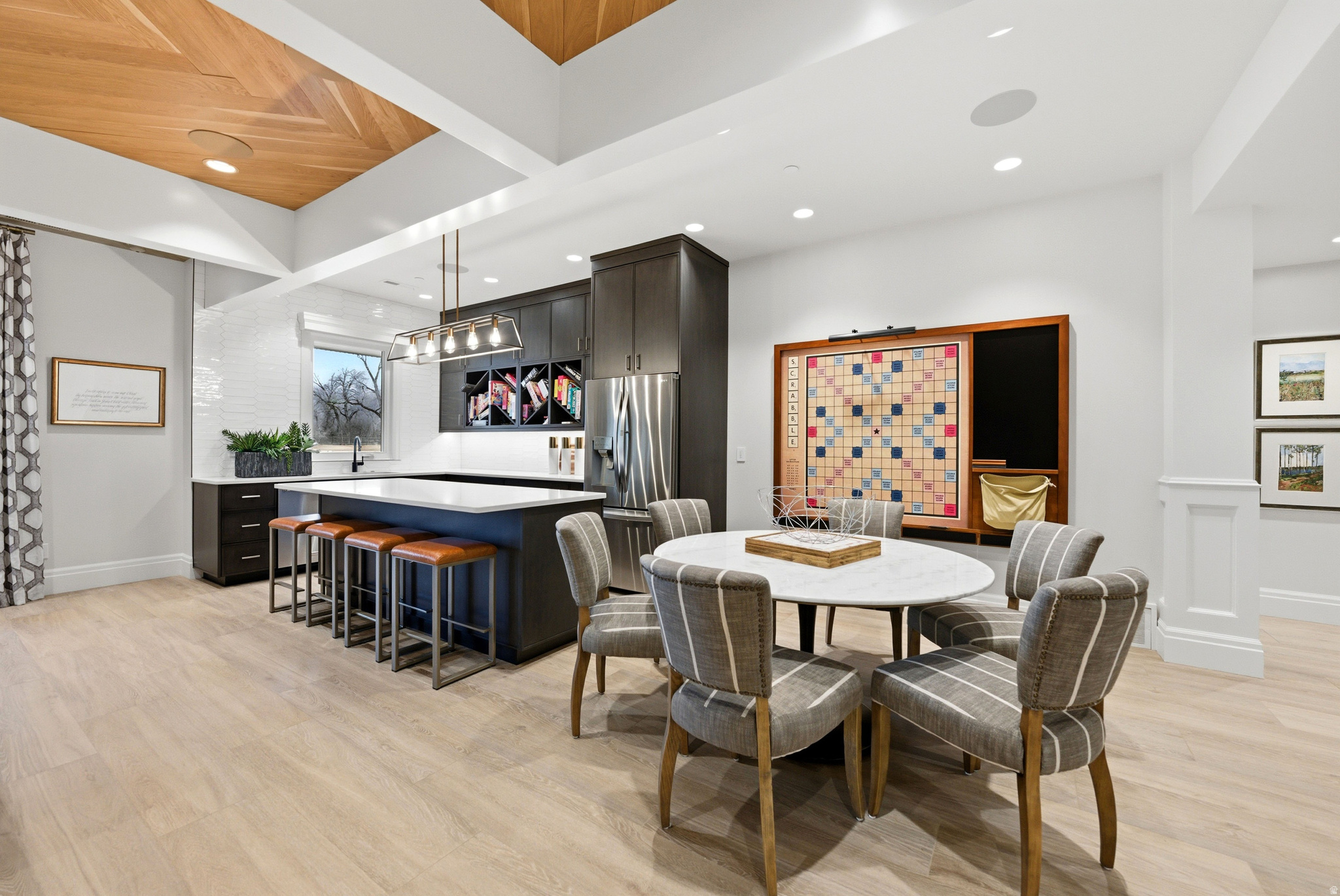 SILVER SUMMIT ESTATES - Residential