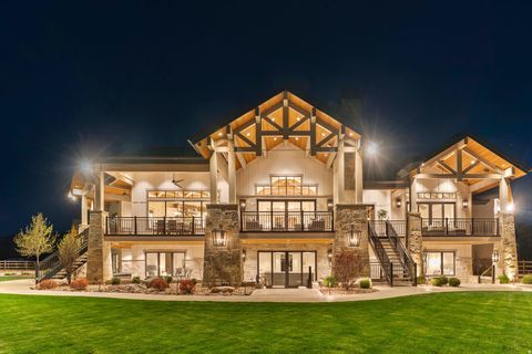Tiny photo for 1034 S 9150 E, Huntsville, UT 84317 (MLS # 2154352)
