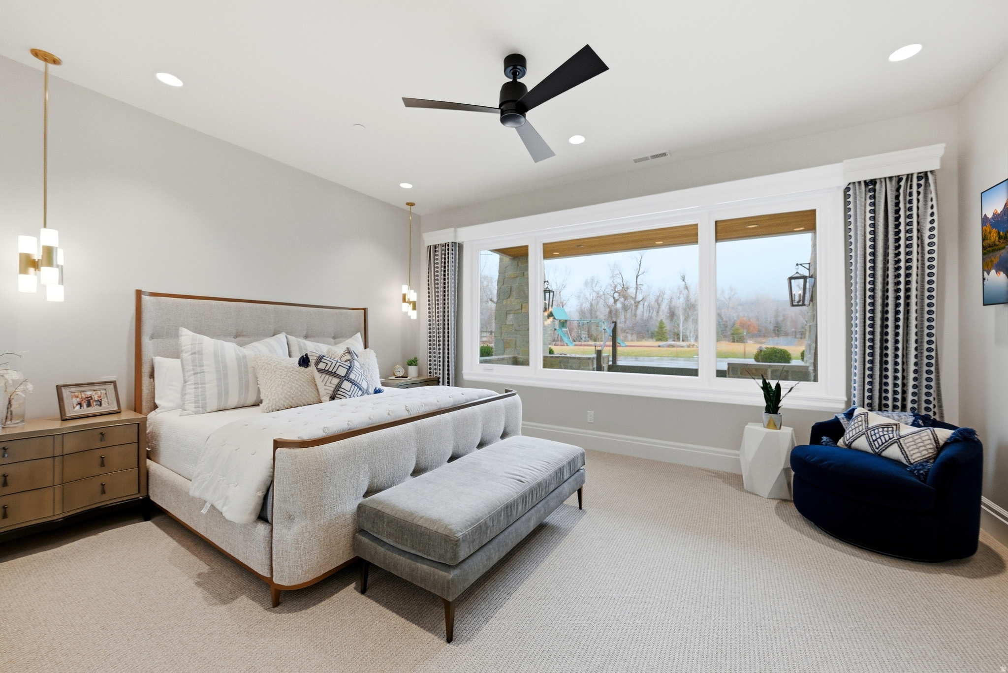 SILVER SUMMIT ESTATES - Residential