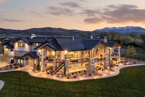 Tiny photo for 1034 S 9150 E, Huntsville, UT 84317 (MLS # 2154352)
