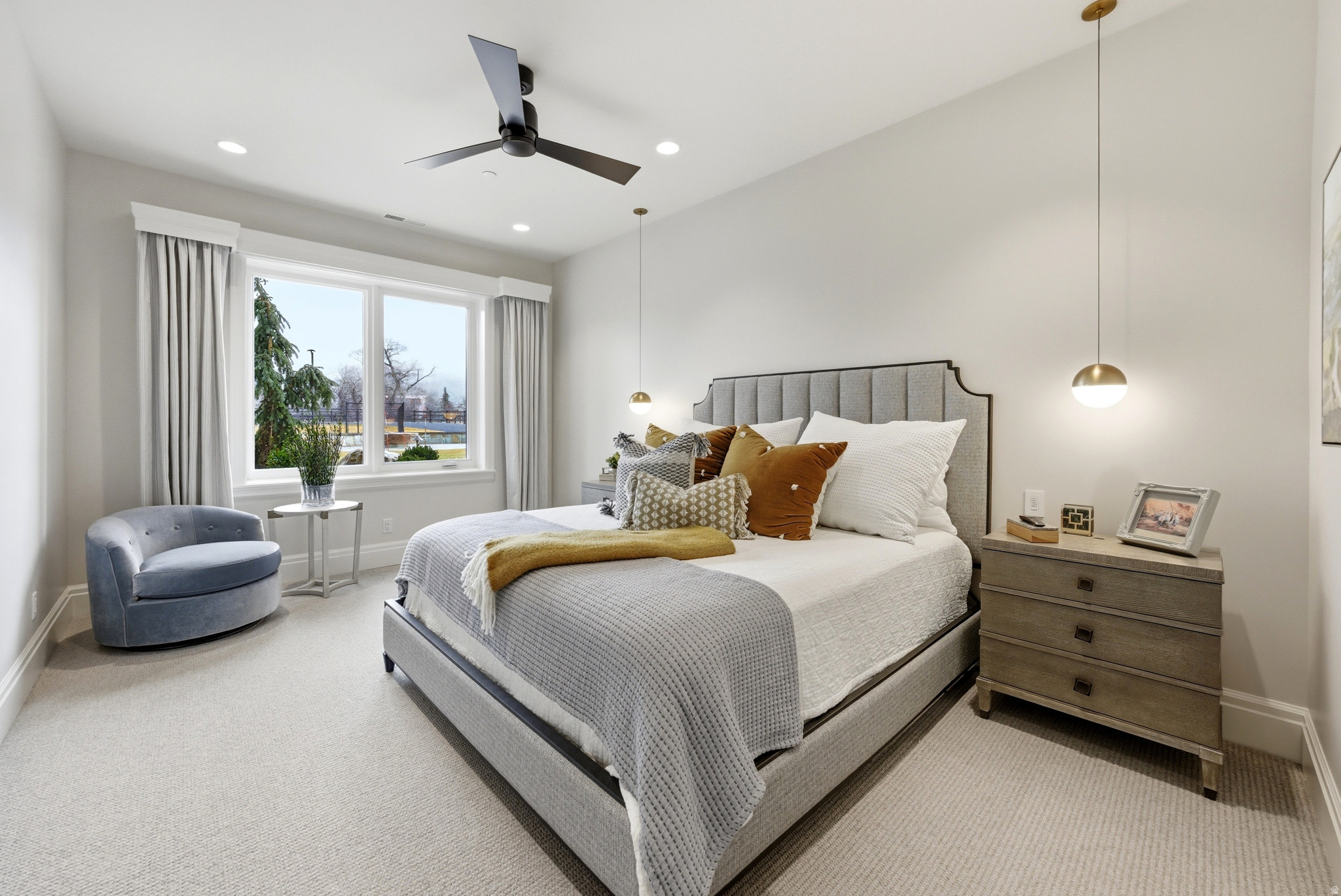 SILVER SUMMIT ESTATES - Residential