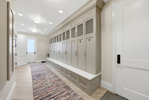 Tiny photo for 1034 S 9150 E, Huntsville, UT 84317 (MLS # 2154352)