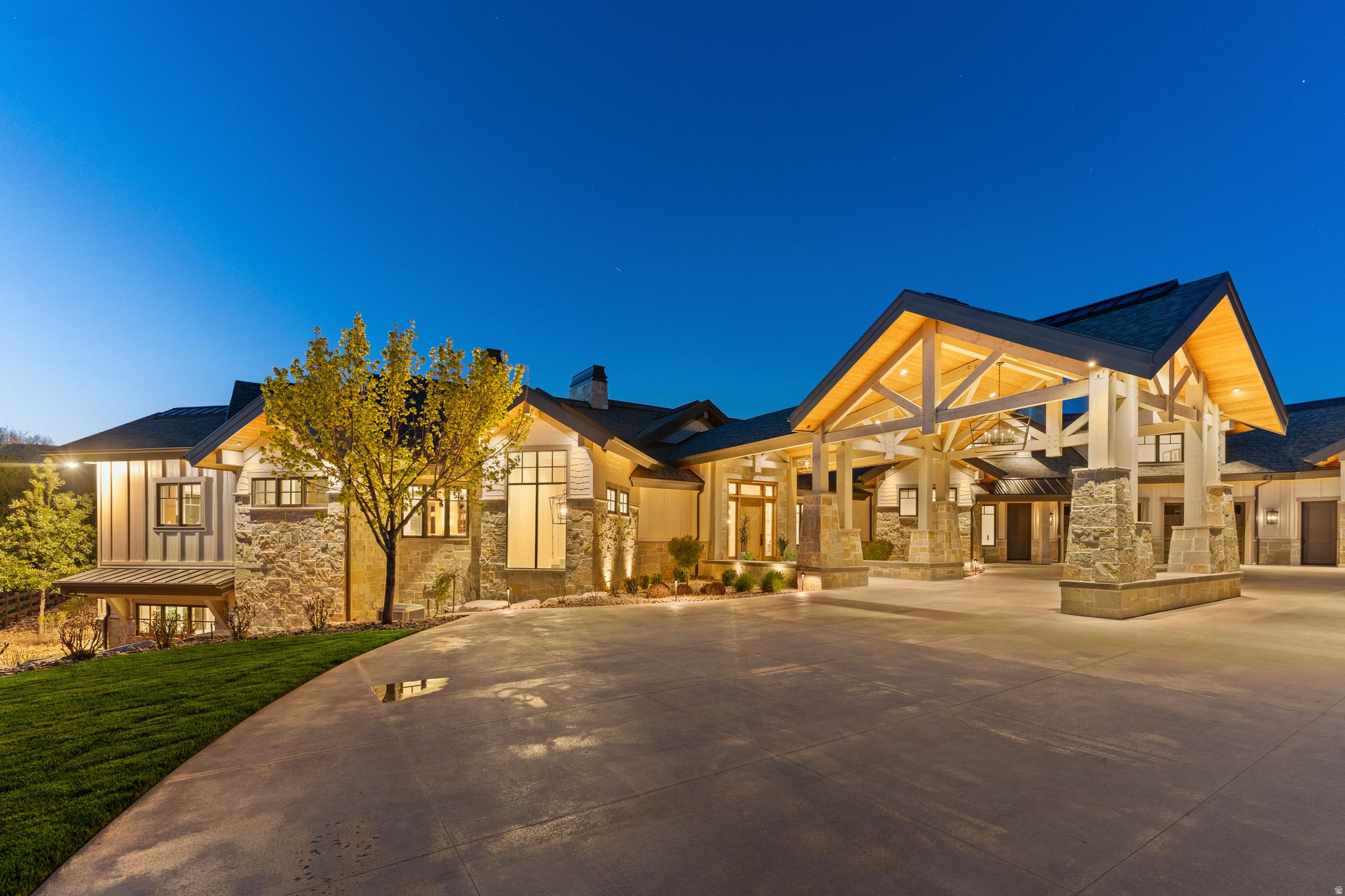 SILVER SUMMIT ESTATES - Residential