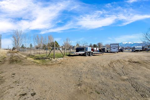 Tiny photo for 3917 S 3850 W, West Haven, UT 84401 (MLS # 2133578)