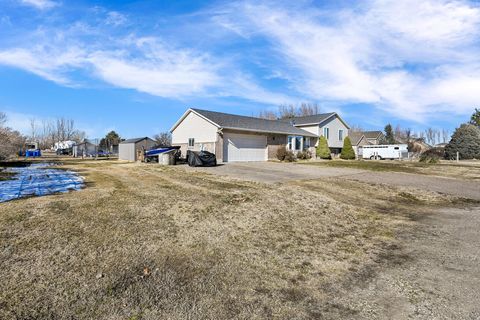 Tiny photo for 3917 S 3850 W, West Haven, UT 84401 (MLS # 2133578)