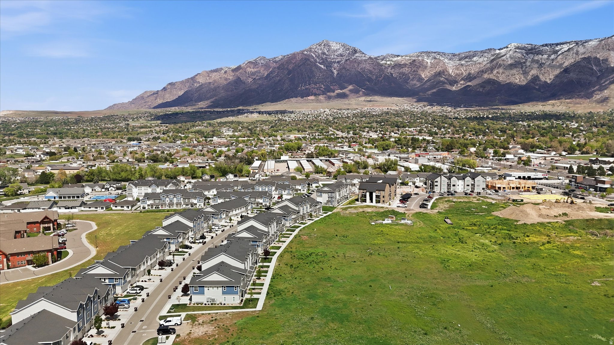 PROMINENCE POINT SUB - Residential