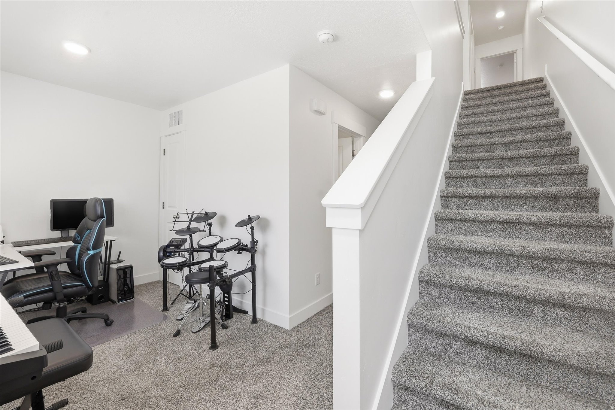 PROMINENCE POINT SUB - Residential