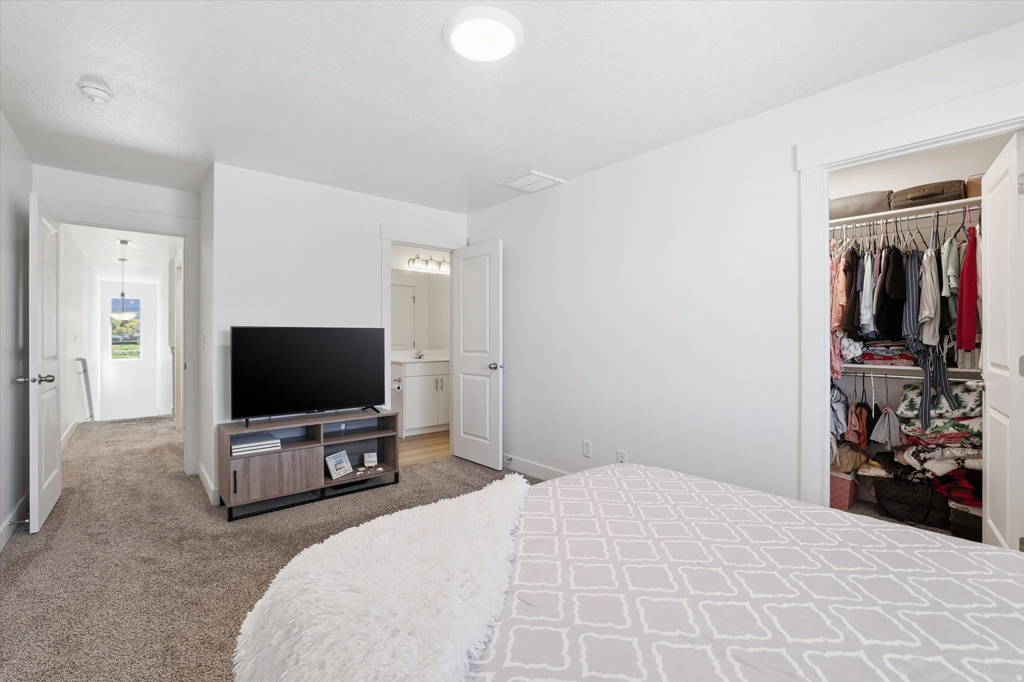 PROMINENCE POINT SUB - Residential