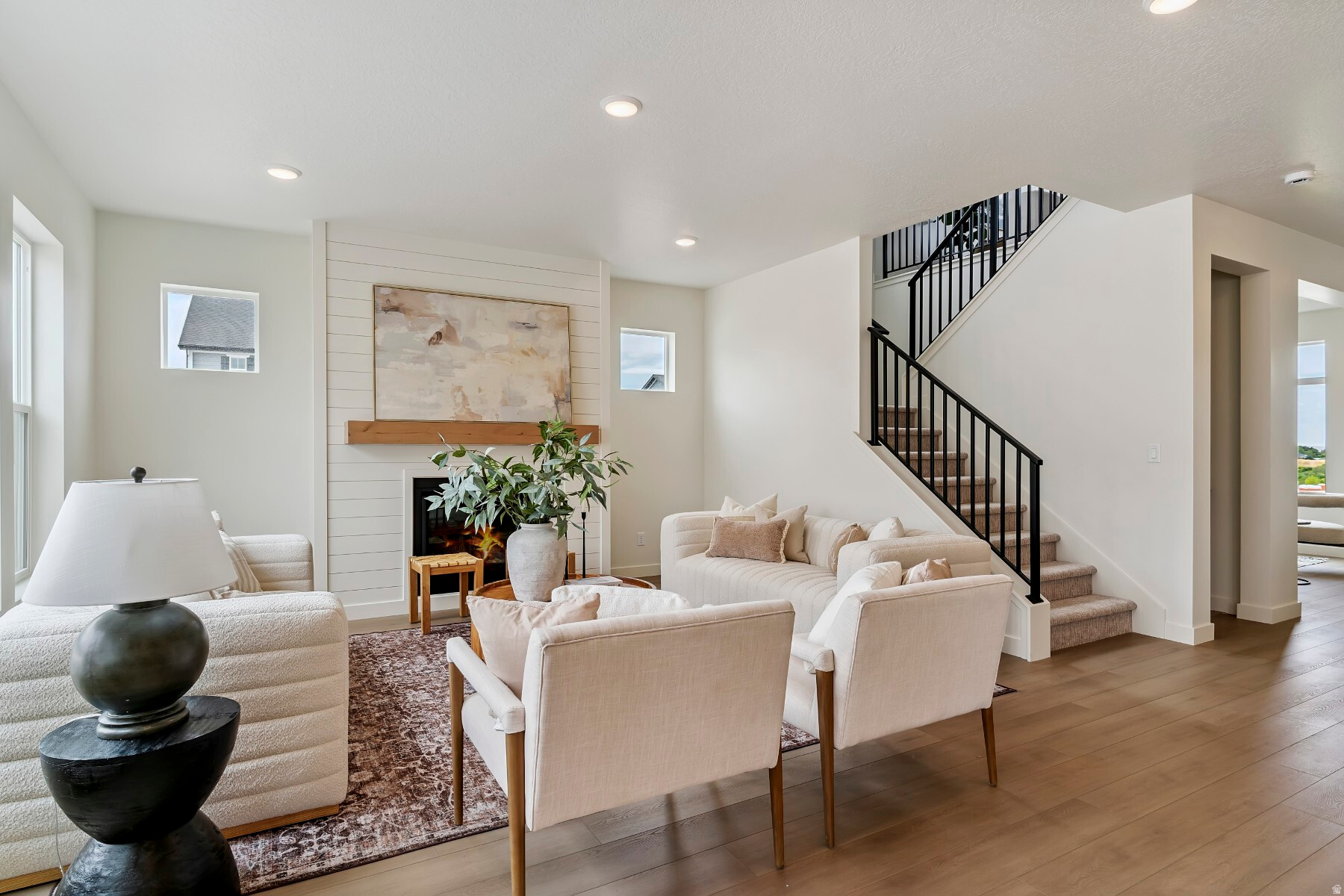 EASTRIDGE PARK - Residential