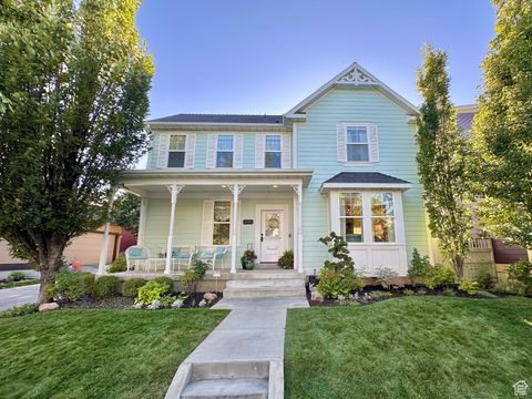 Photo of 10348 S MILLERTON DR, South Jordan, UT 84009 (MLS # 2114760)