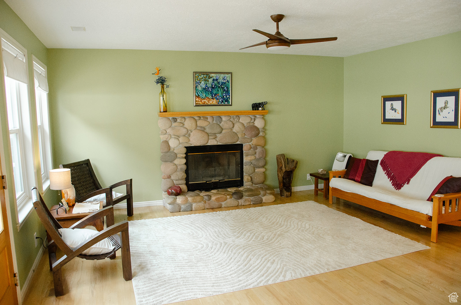 1849 E Gracey Ln, Sandy, Utah image 9