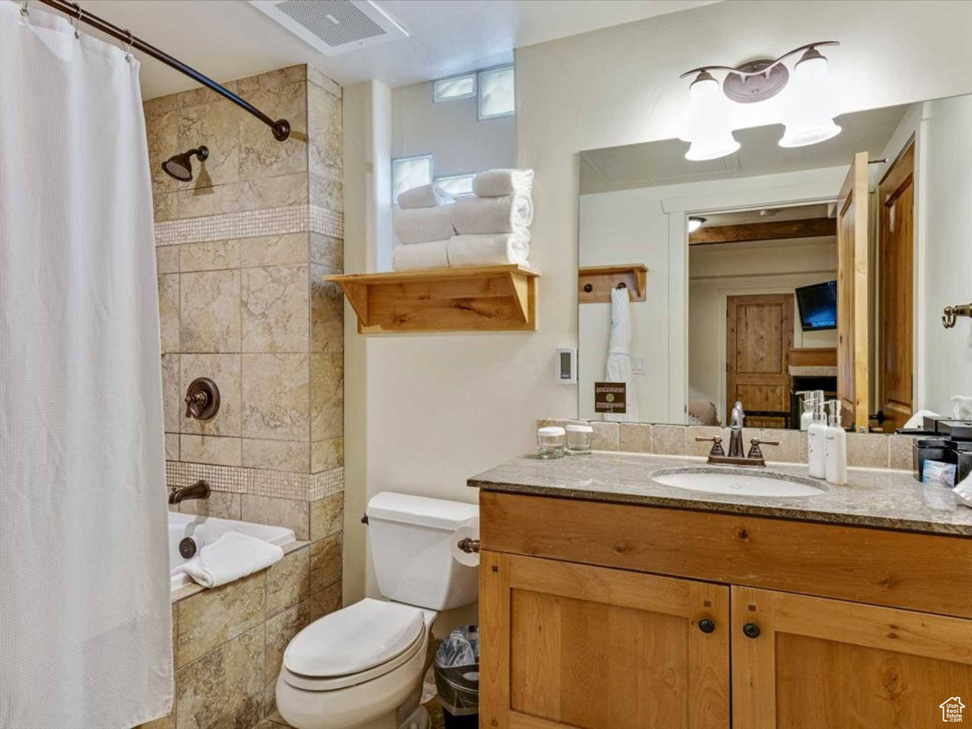 NEWPARK CONDO - Residential