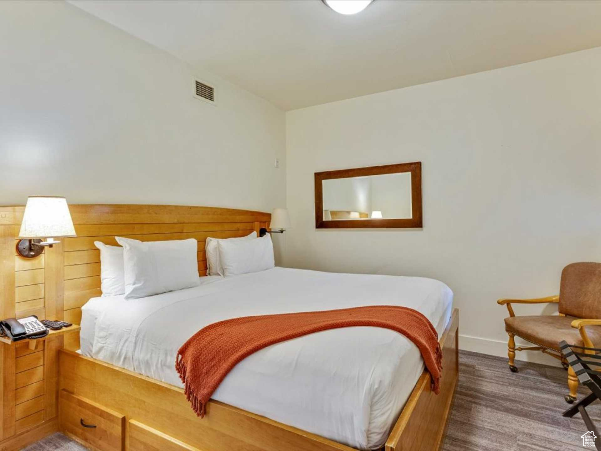 NEWPARK CONDO - Residential
