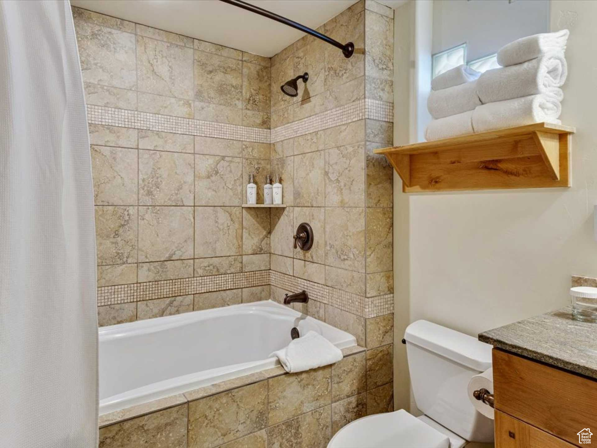 NEWPARK CONDO - Residential