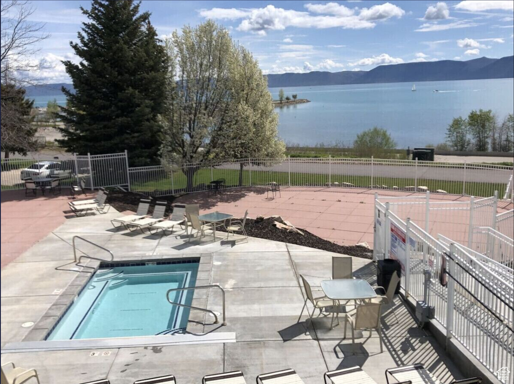 INN CONDO HARBOR VIL - Residential