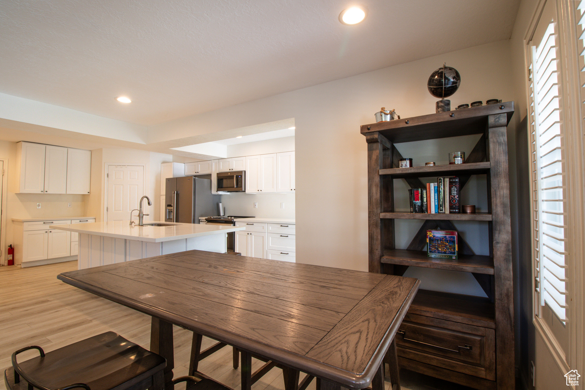AMBLEWOOD SPRINGS - Residential