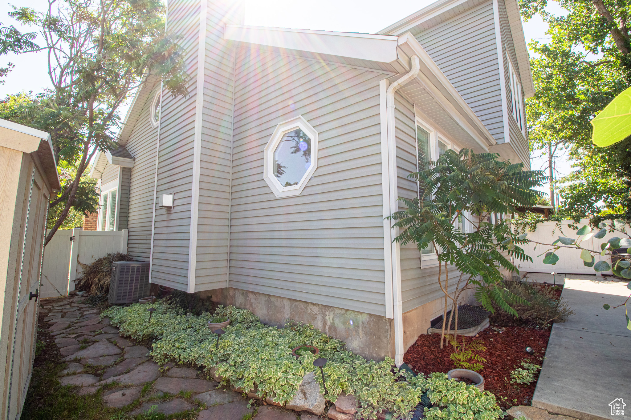 AMBLEWOOD SPRINGS - Residential