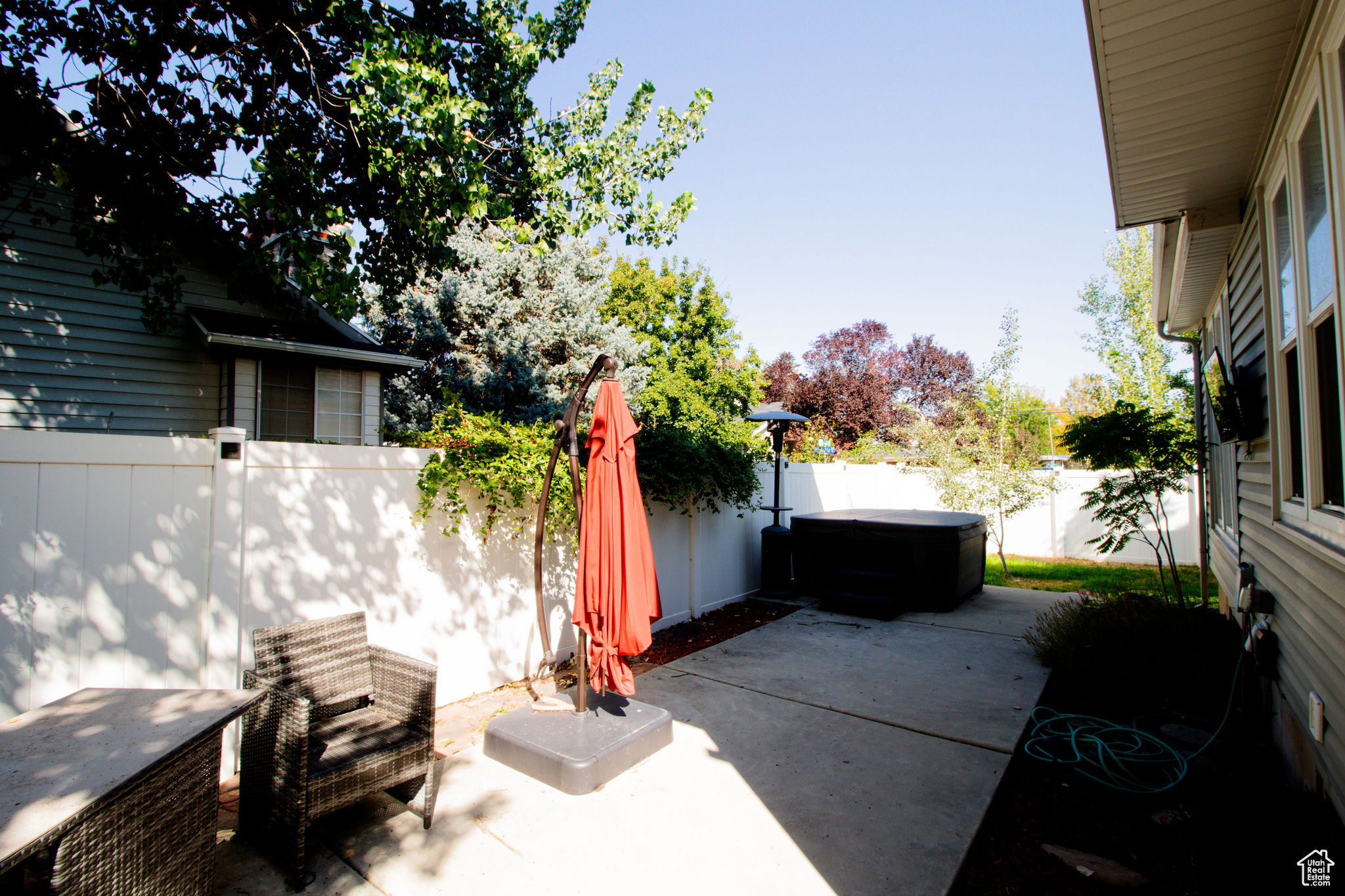 AMBLEWOOD SPRINGS - Residential