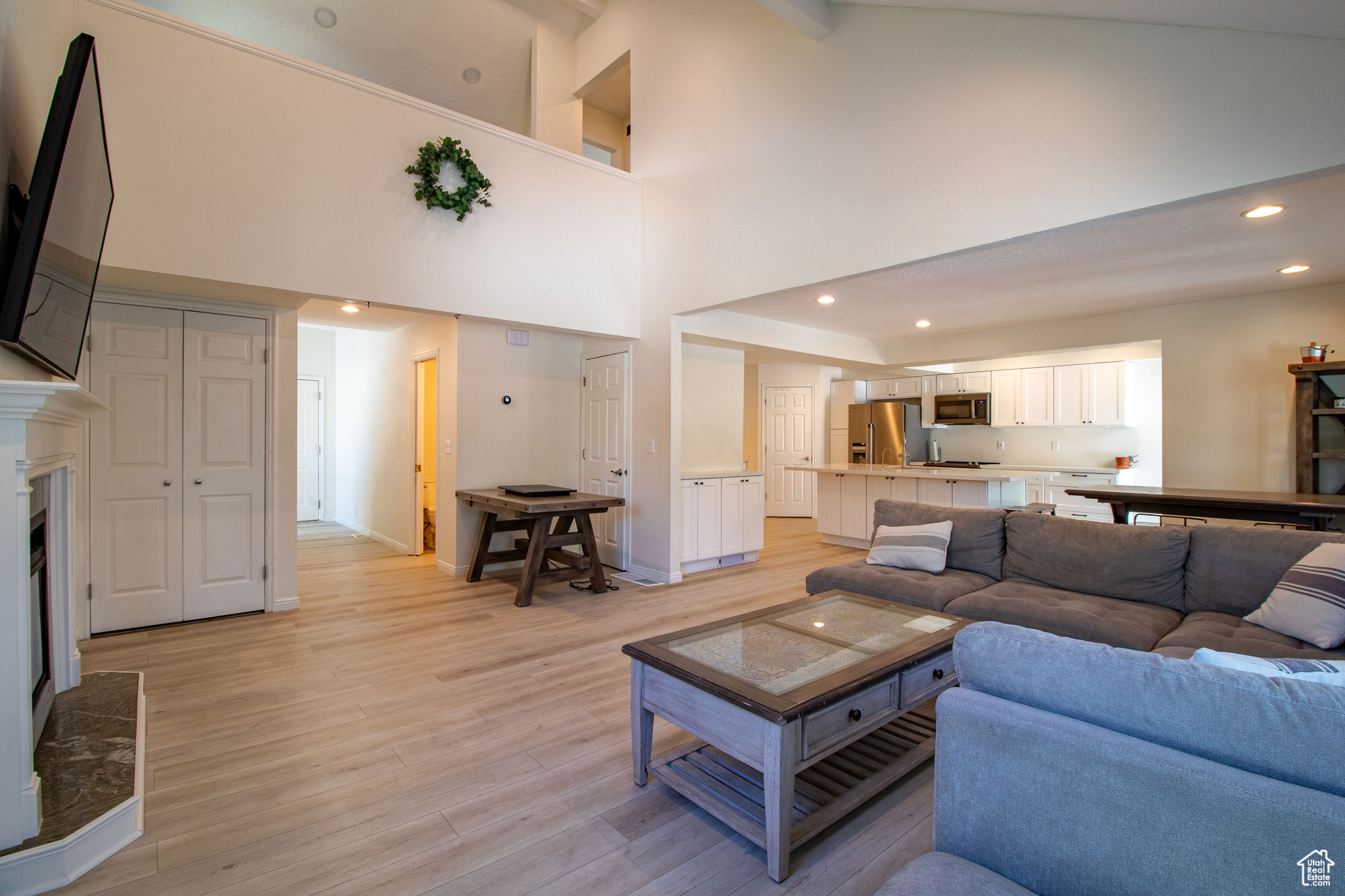 AMBLEWOOD SPRINGS - Residential