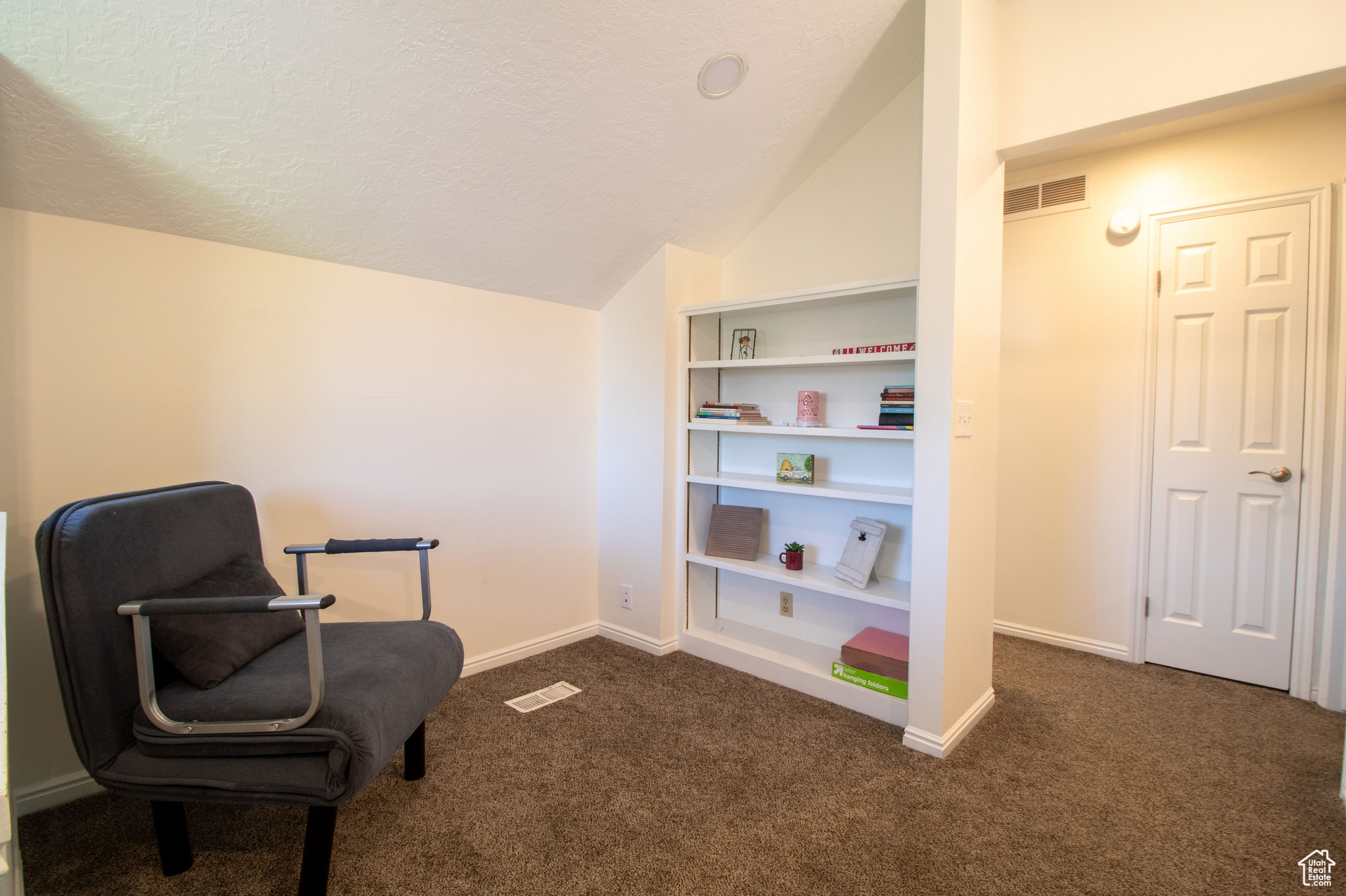 AMBLEWOOD SPRINGS - Residential