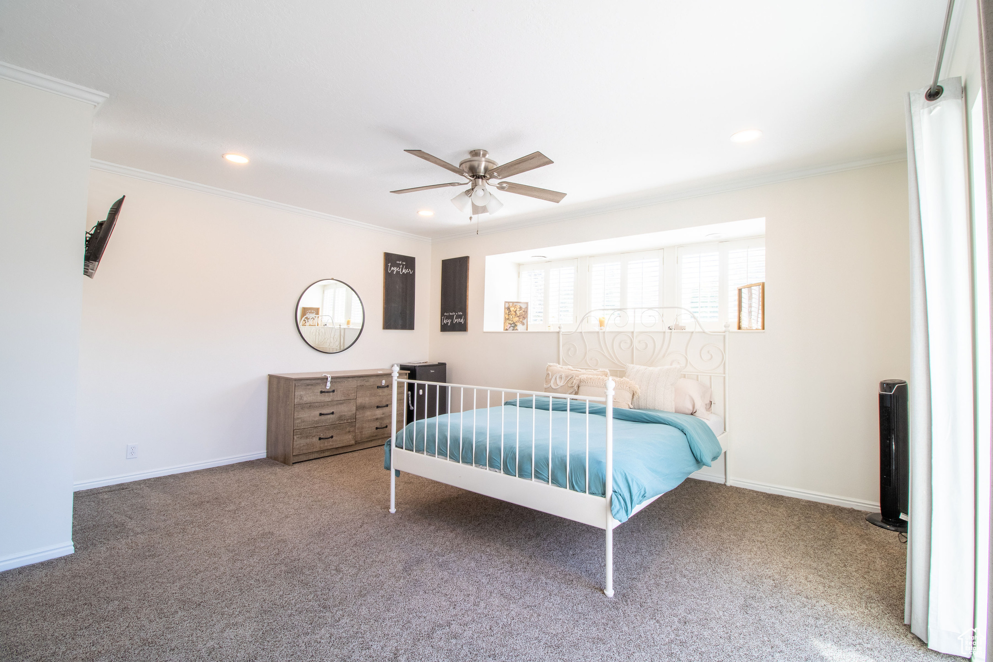 AMBLEWOOD SPRINGS - Residential