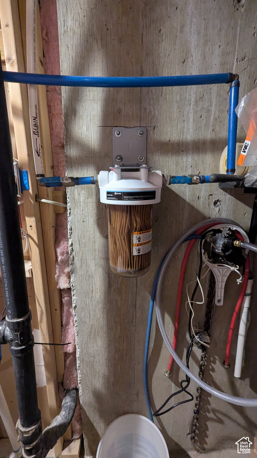 WHITE CITY - Residential