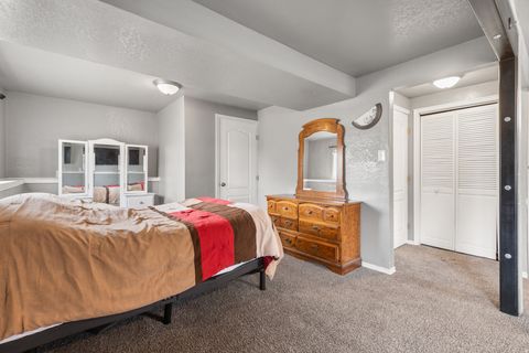Tiny photo for 844 N 1000 W, Clinton, UT 84015 (MLS # 2123855)