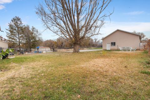 Tiny photo for 844 N 1000 W, Clinton, UT 84015 (MLS # 2123855)