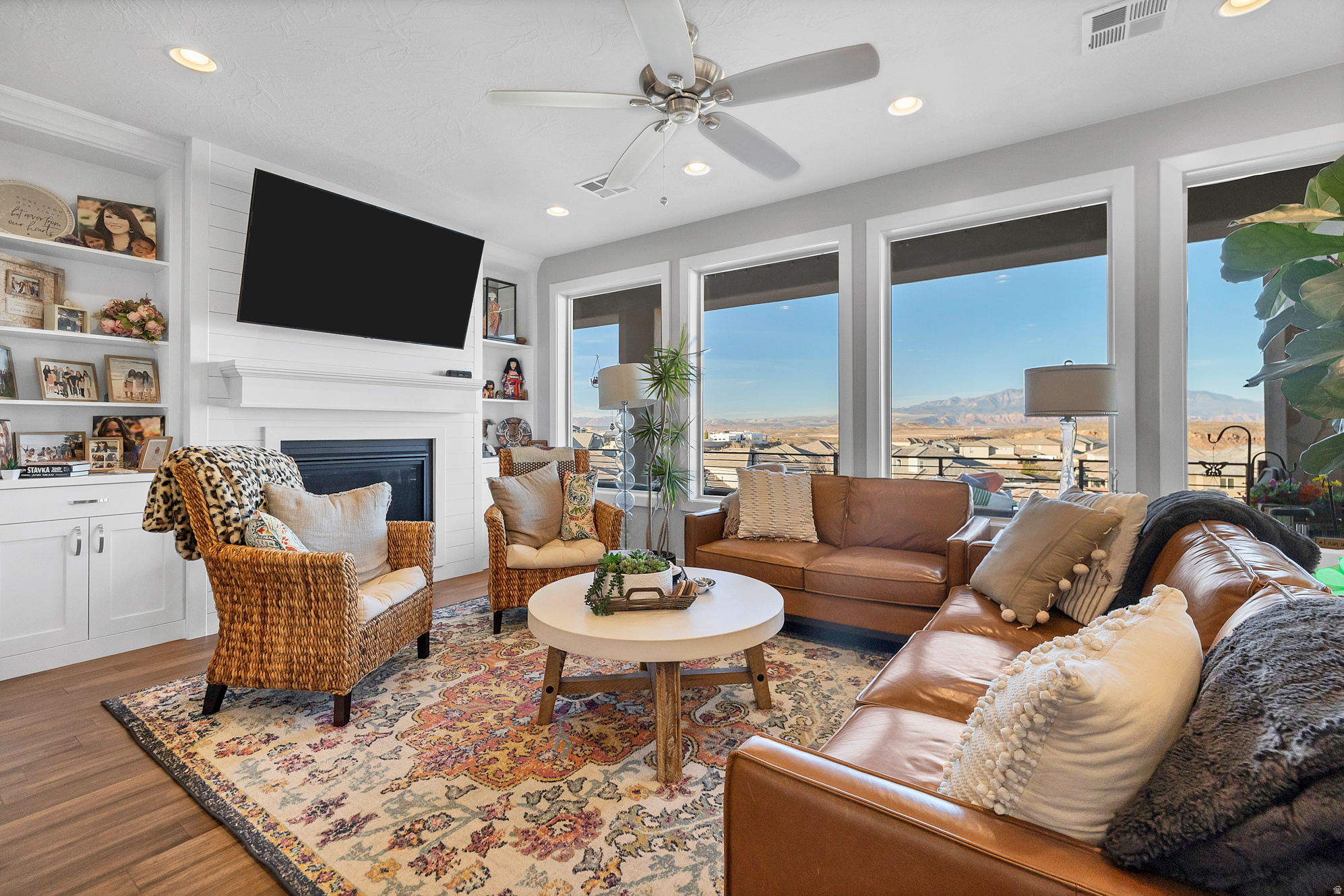 DESERT PLATEAU PH 1 - Residential