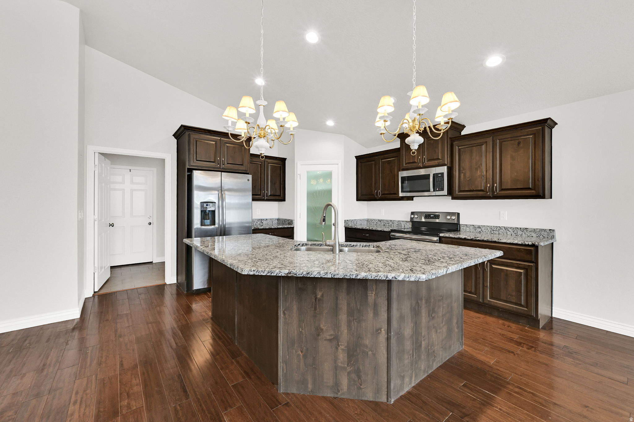 STONE CREEK VILLAGE - Residential