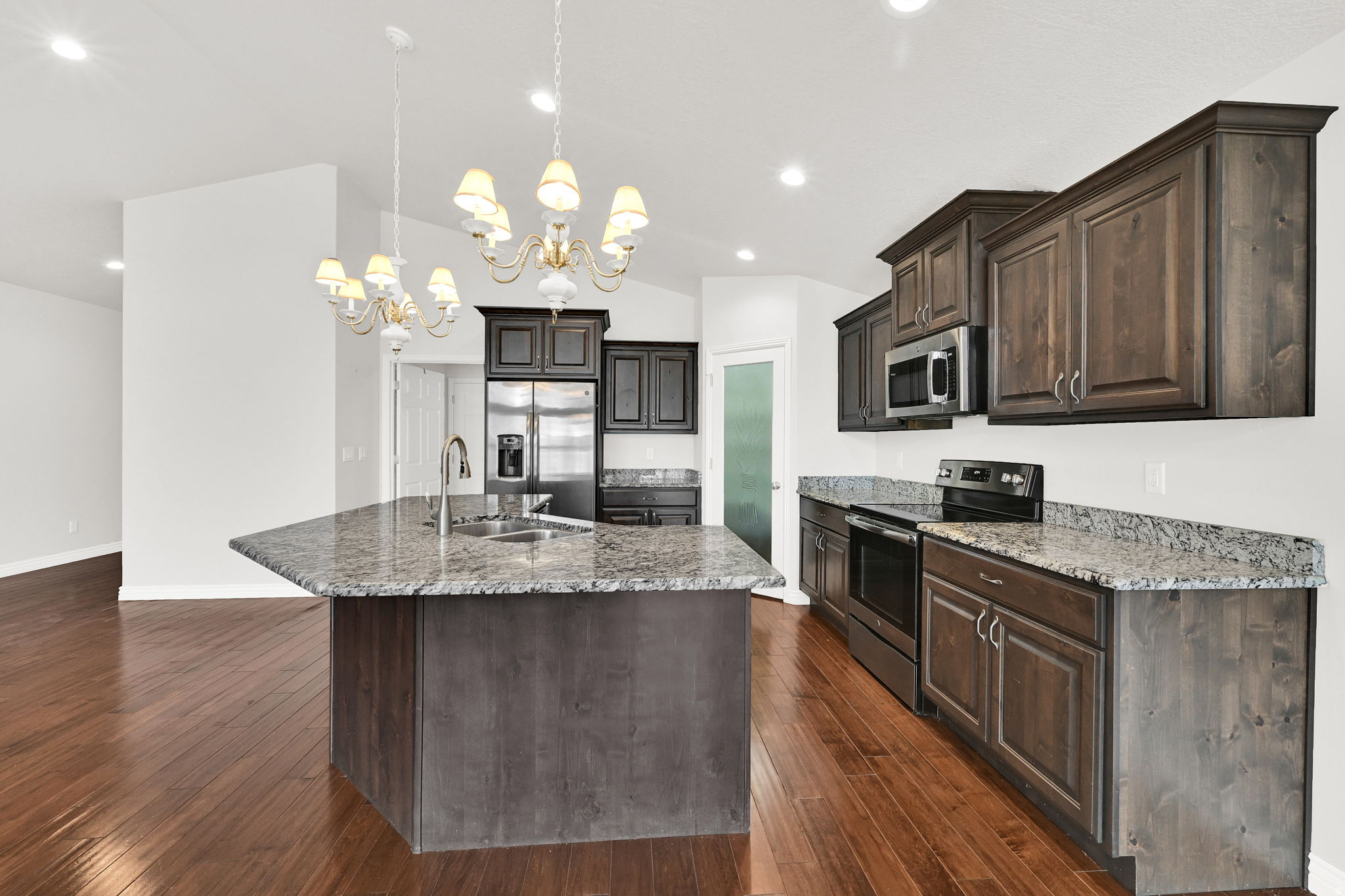 STONE CREEK VILLAGE - Residential