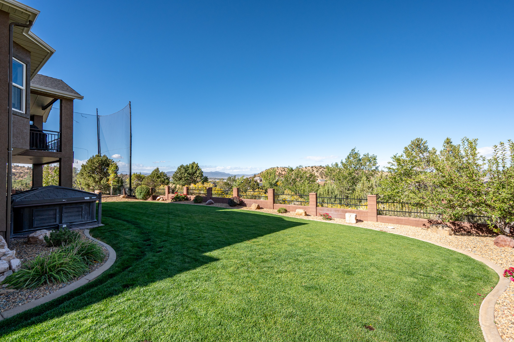 CANYON RIDGE - Residential