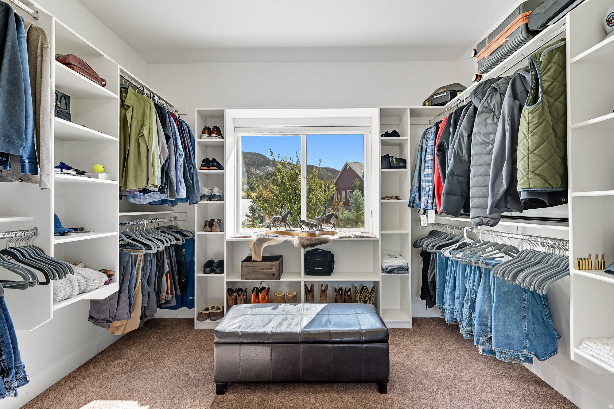 CANYON RIDGE - Residential