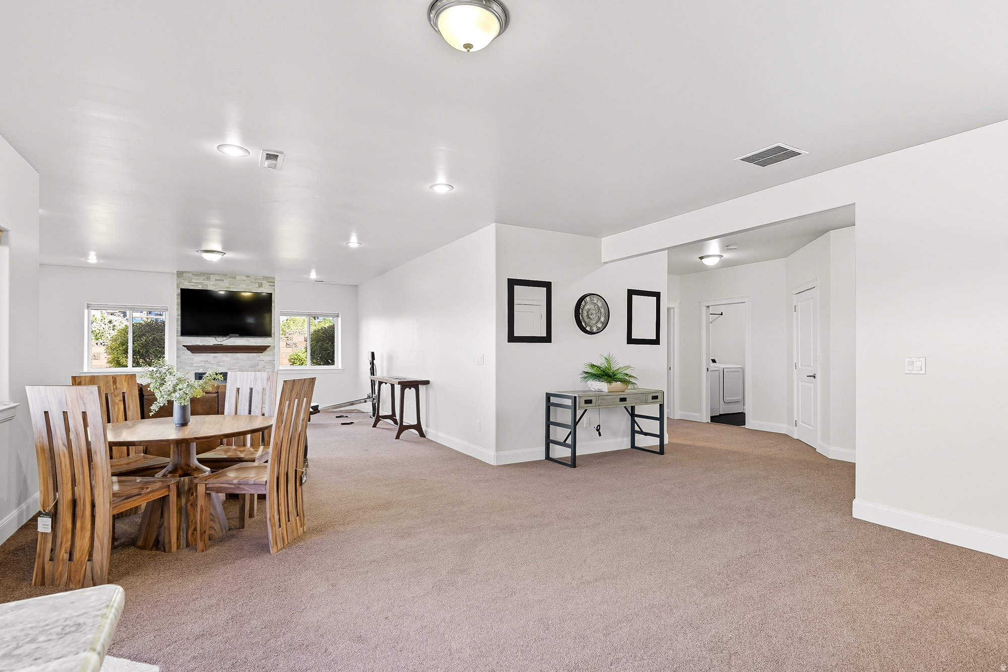 CANYON RIDGE - Residential