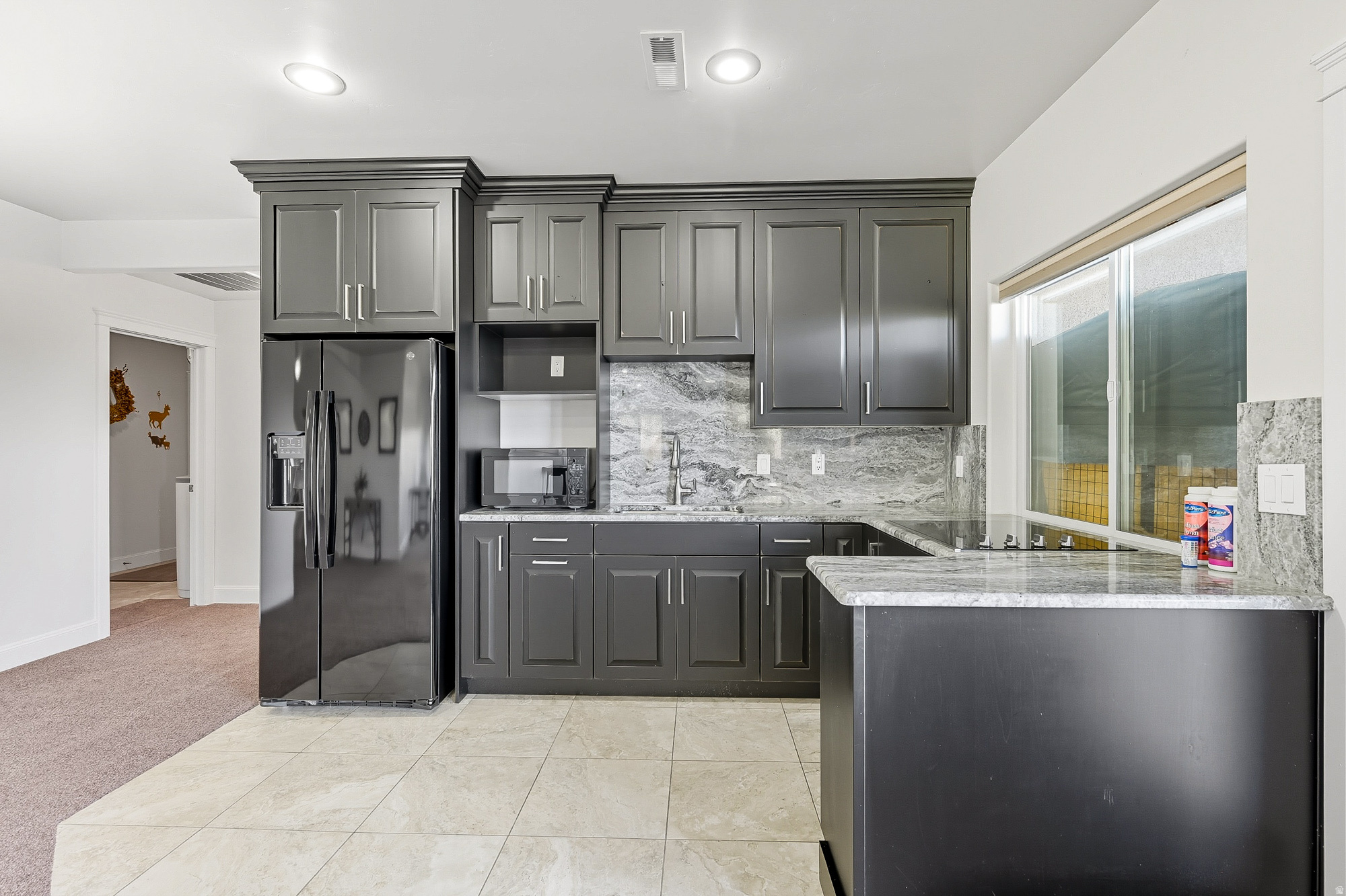 CANYON RIDGE - Residential