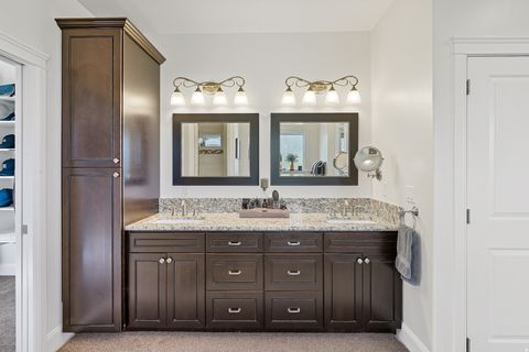 Tiny photo for 1283 N KNOLL ST, Cedar City, UT 84721 (MLS # 2129479)