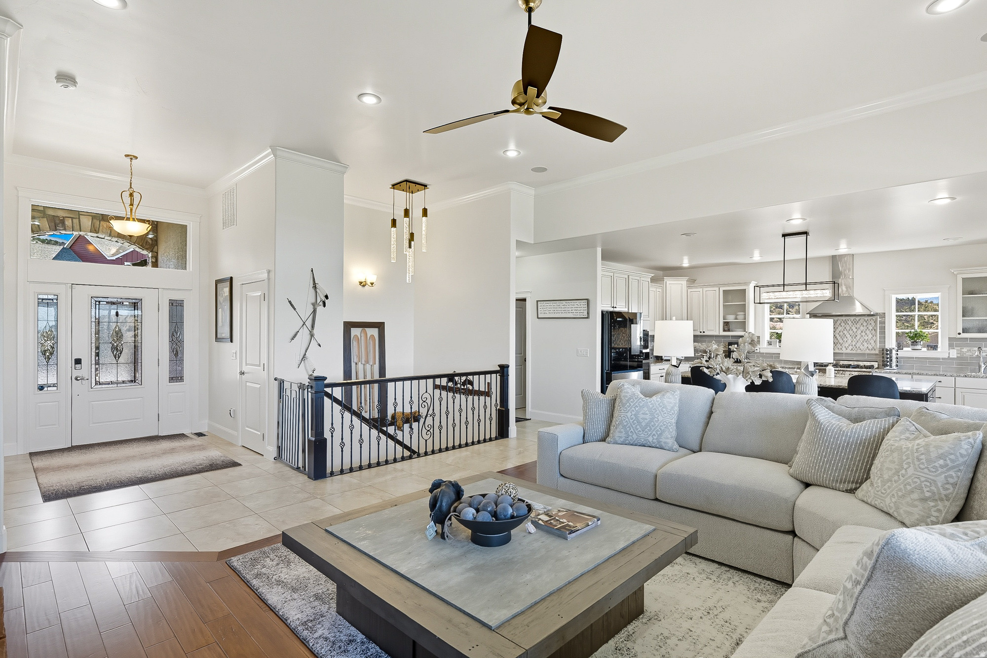 CANYON RIDGE - Residential