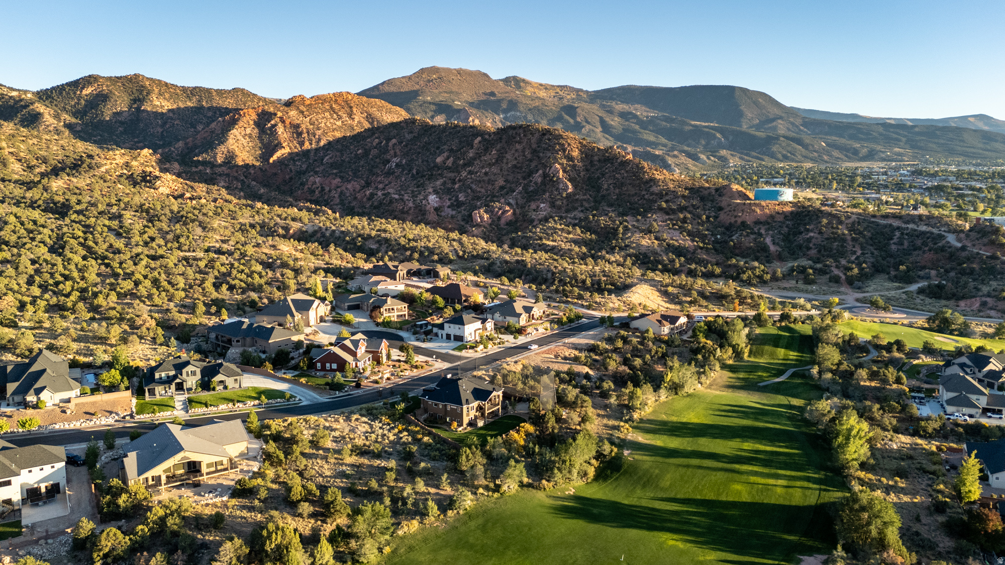 CANYON RIDGE - Residential