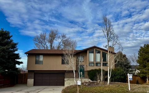 Tiny photo for 8888 S RENEGADE RD, Sandy, UT 84093 (MLS # 2126009)
