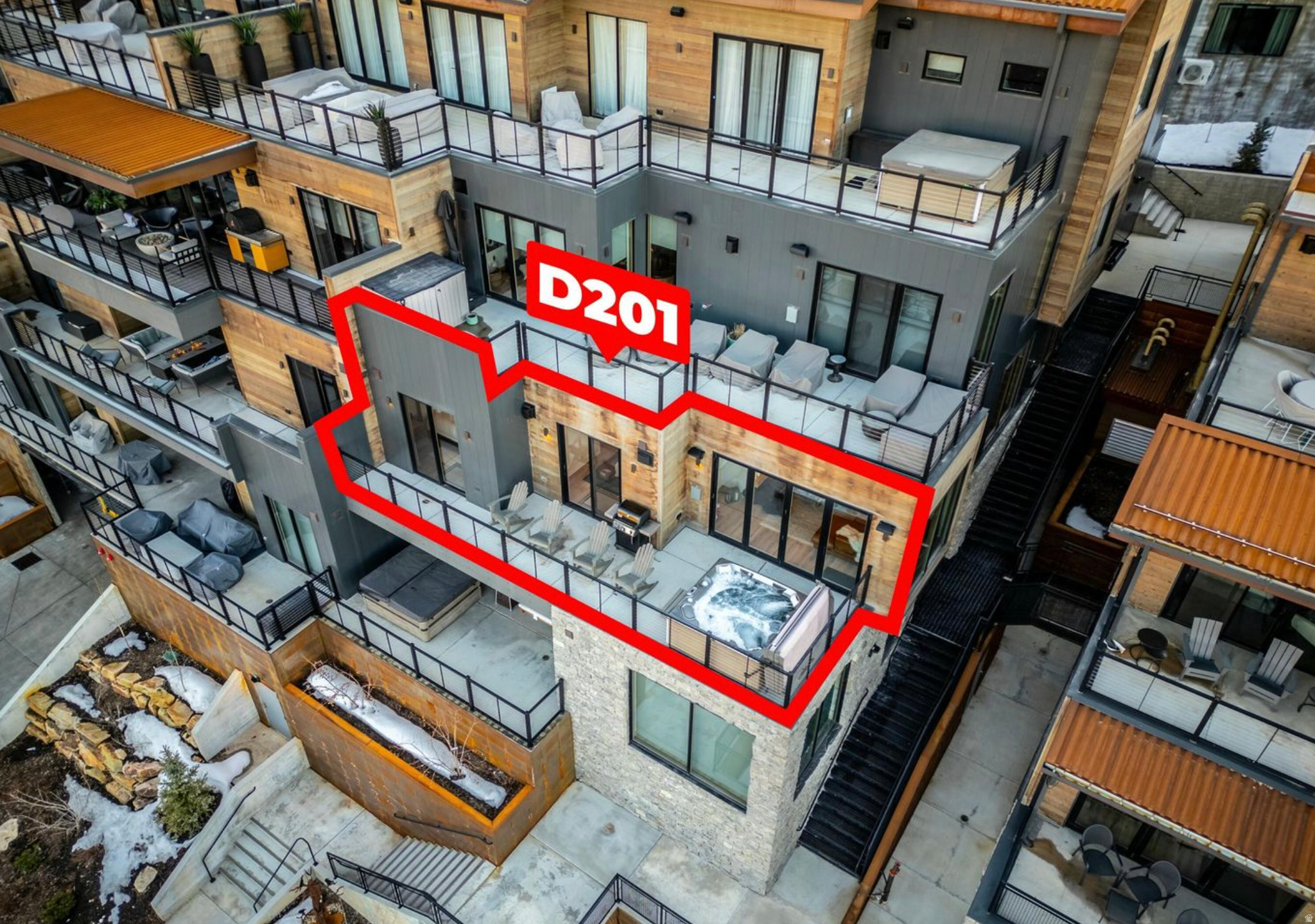 KINGS CROWN - Residential