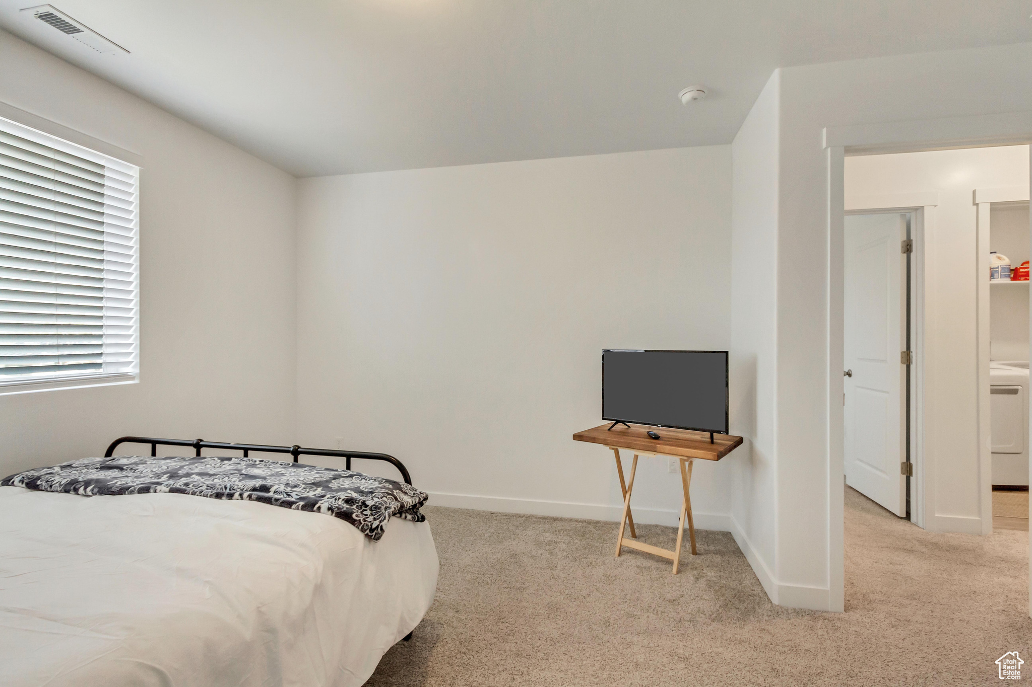 Payson, Utah 84651, United States, 3 Bedrooms Bedrooms, ,3 BathroomsBathrooms,Residential,Pending,8171