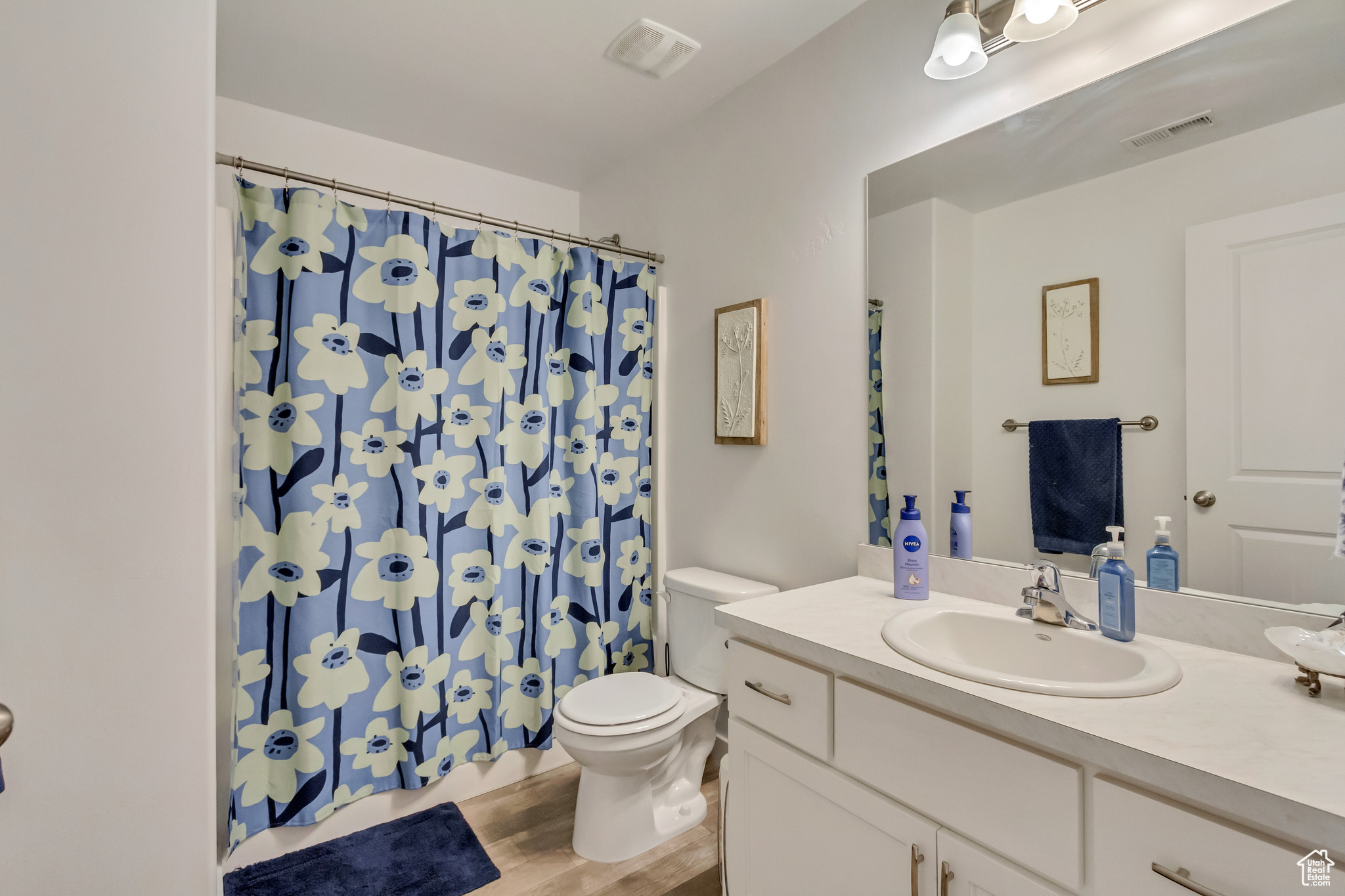 Payson, Utah 84651, United States, 3 Bedrooms Bedrooms, ,3 BathroomsBathrooms,Residential,Pending,8171