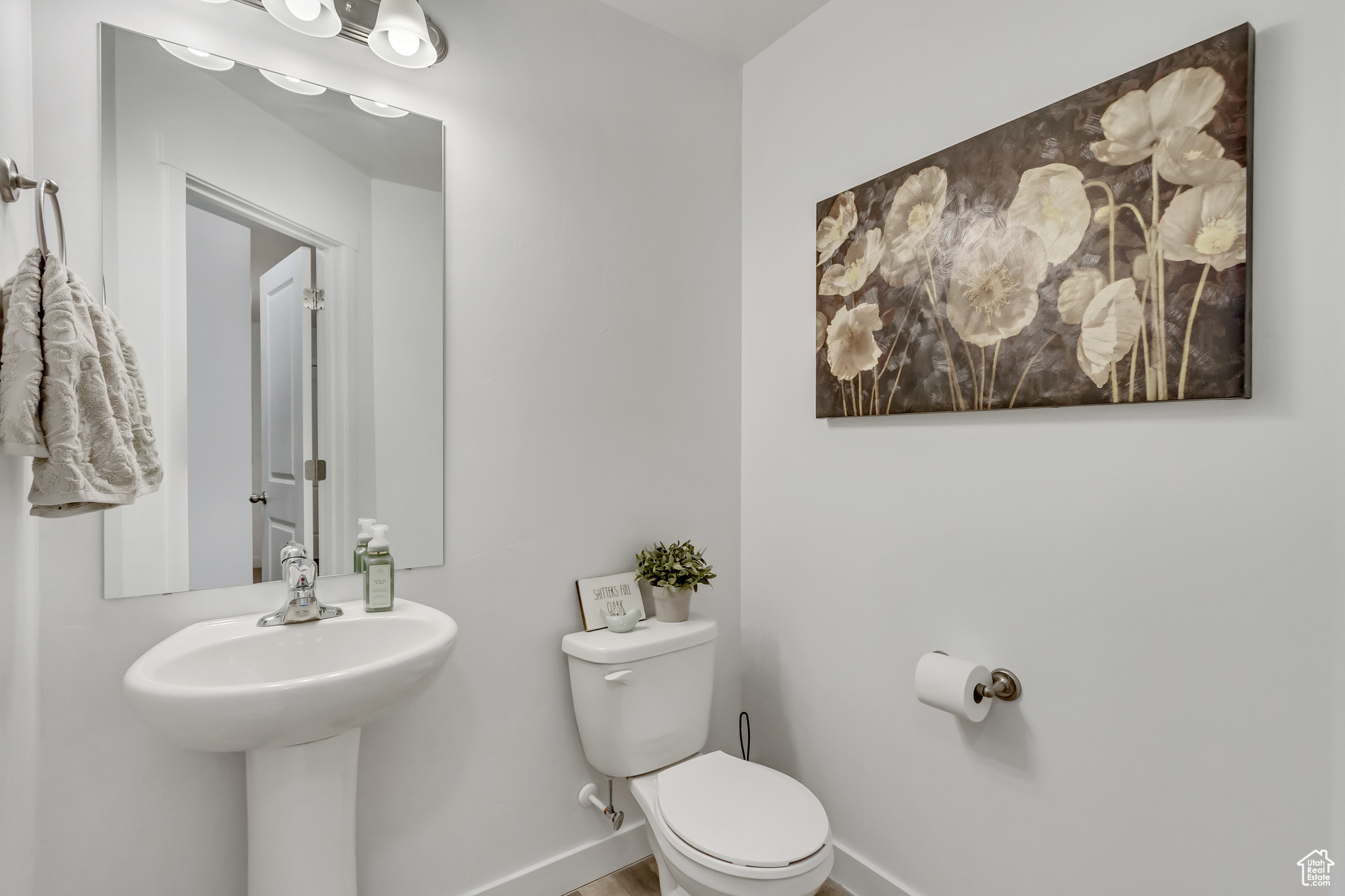 Payson, Utah 84651, United States, 3 Bedrooms Bedrooms, ,3 BathroomsBathrooms,Residential,Pending,8171