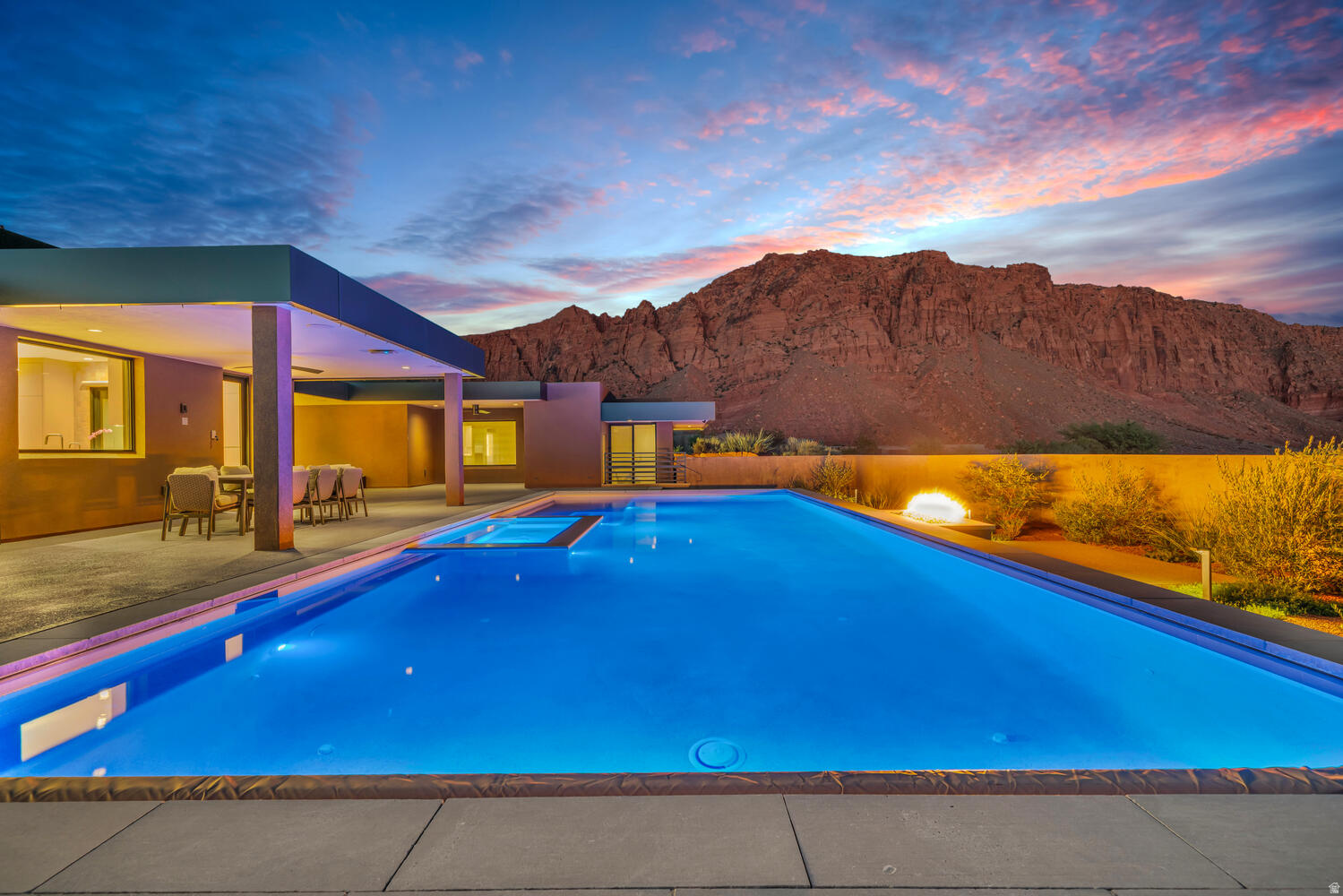 POSOVI 1 - Residential