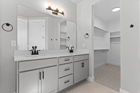 Tiny photo for 2366 S 1230 W, Syracuse, UT 84075 (MLS # 2183926)