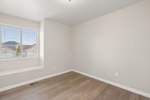 Tiny photo for 2237 W CRAIG LN W, Syracuse, UT 84075 (MLS # 2123369)