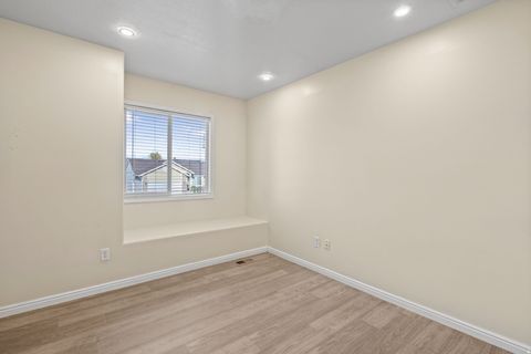 Tiny photo for 2237 W CRAIG LN W, Syracuse, UT 84075 (MLS # 2123369)