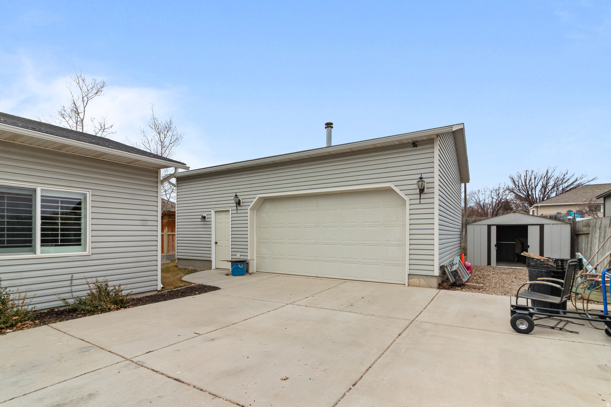 EDGEWOOD - Residential