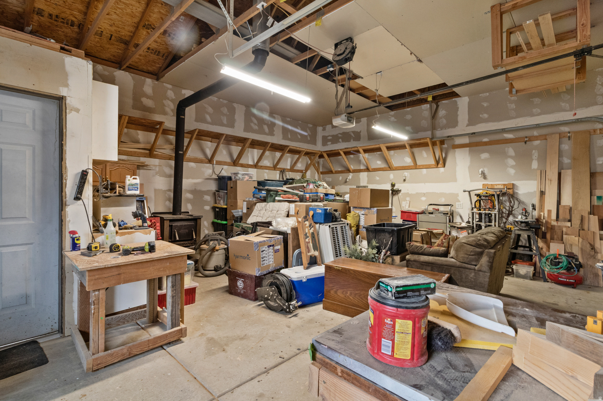 EDGEWOOD - Residential